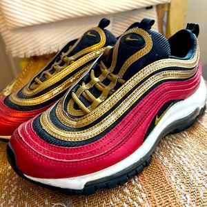 Women’s Nike Air Max